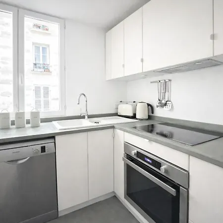 Apartment Elegant Au Coeur De Montmartre *