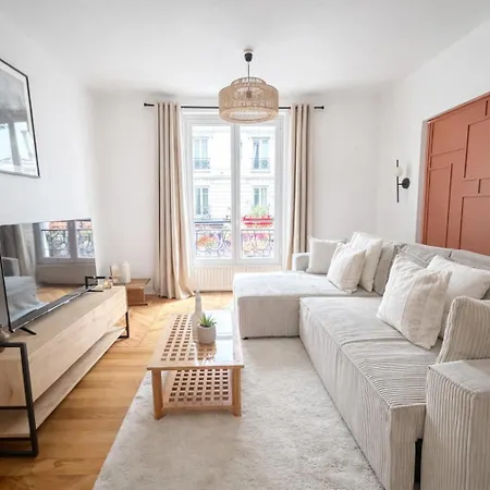 Elegant Au Coeur De Montmartre Apartman *